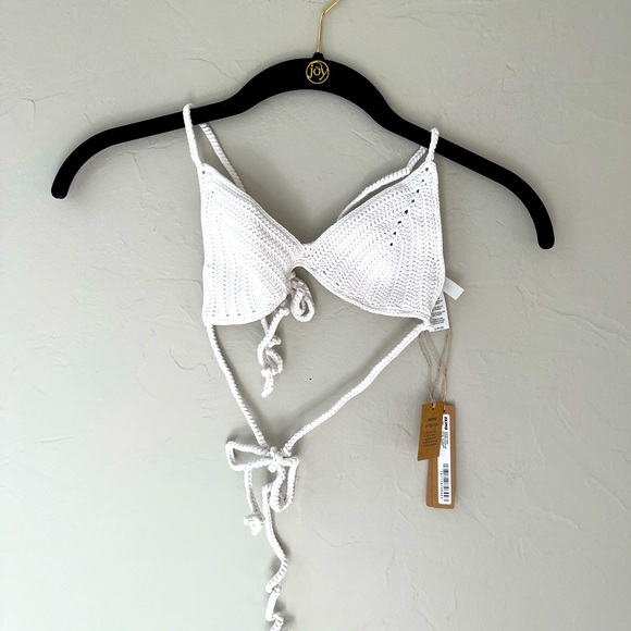 🤍SKIMS CROCHET SWIM TRIANGLE BIKINI TOP IN MARBLE S